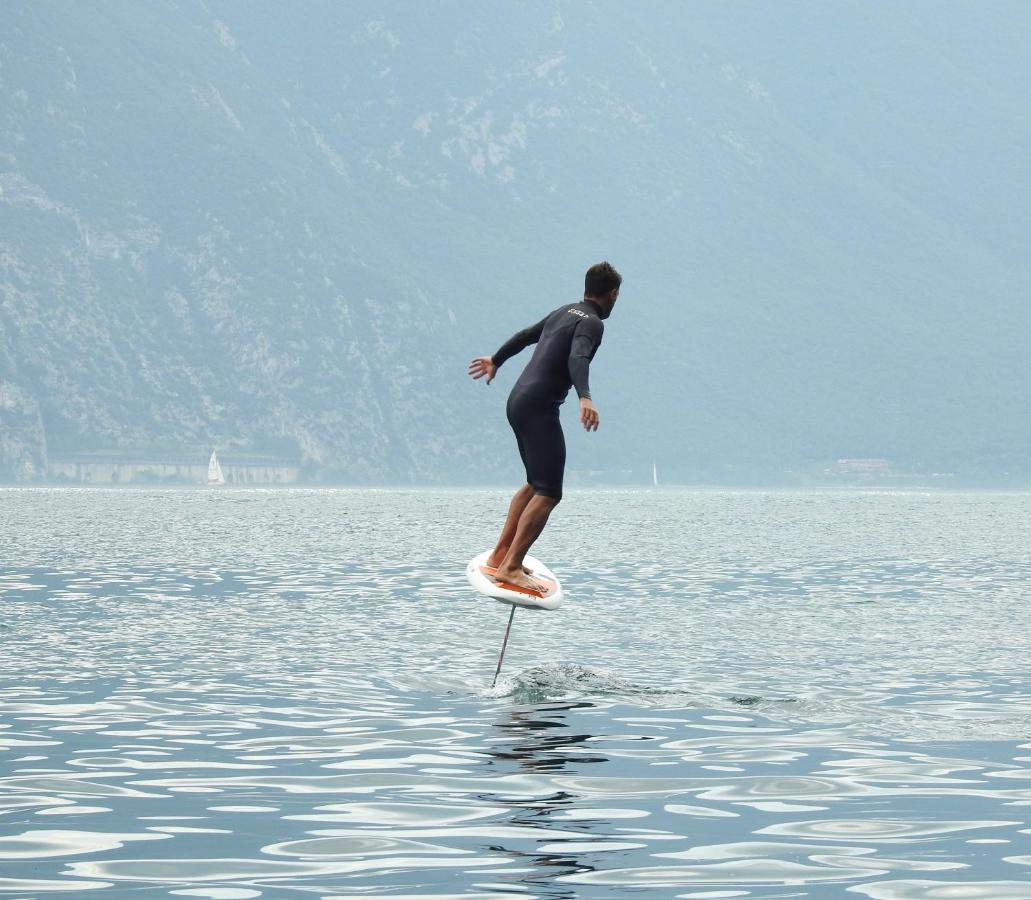 Surf Hotel Pier - Montagnoli Group Limone sul Garda Exteriér fotografie