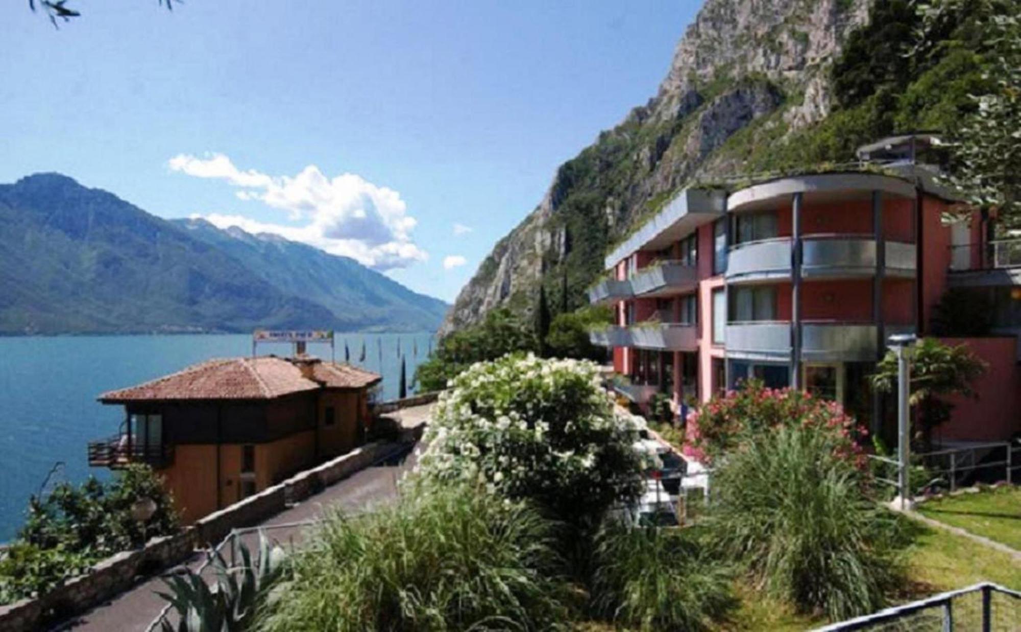 Surf Hotel Pier - Montagnoli Group Limone sul Garda Pokoj fotografie