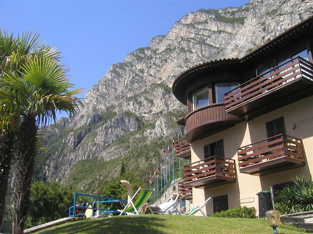Surf Hotel Pier - Montagnoli Group Limone sul Garda Exteriér fotografie