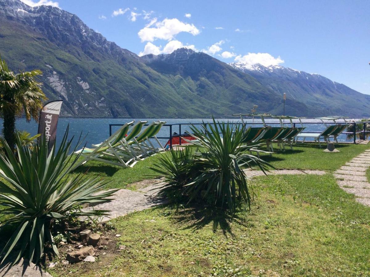 Surf Hotel Pier - Montagnoli Group Limone sul Garda Exteriér fotografie